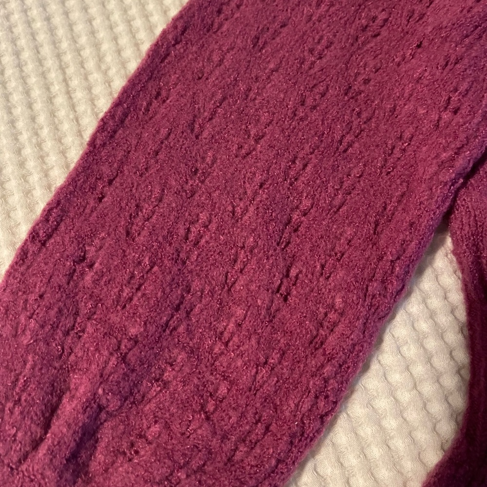 Uo Sweater - image 6